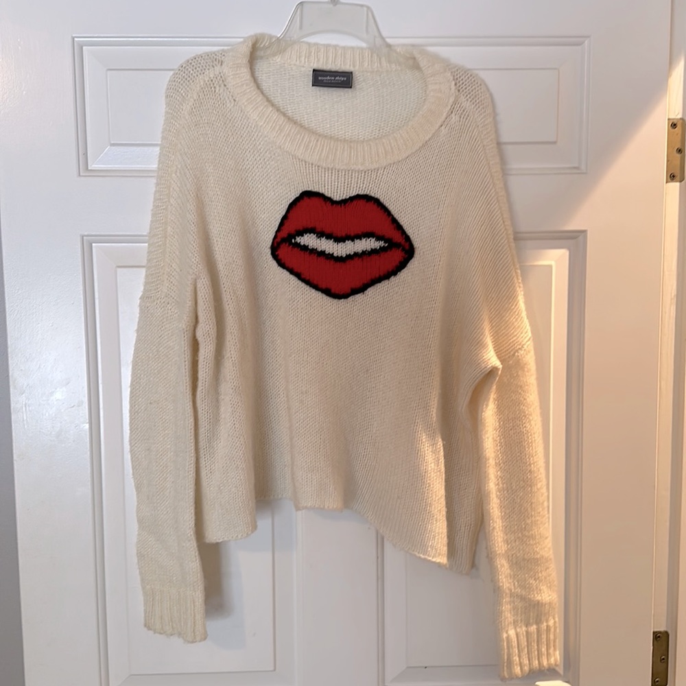 Hand-woven cream sweater